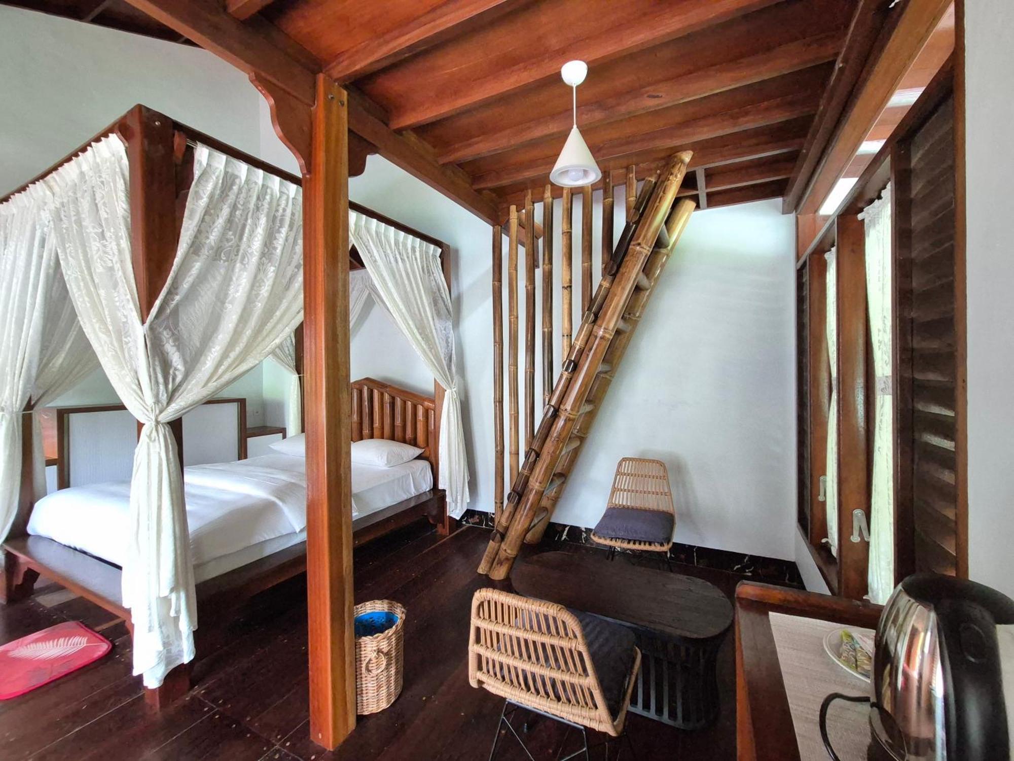 Sam'S Bungalows And Treks Букит-Лаванг Экстерьер фото